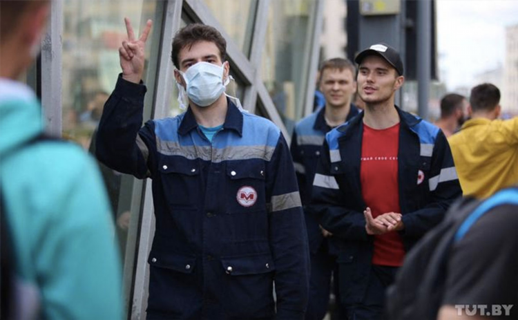 Объявления в минском метро